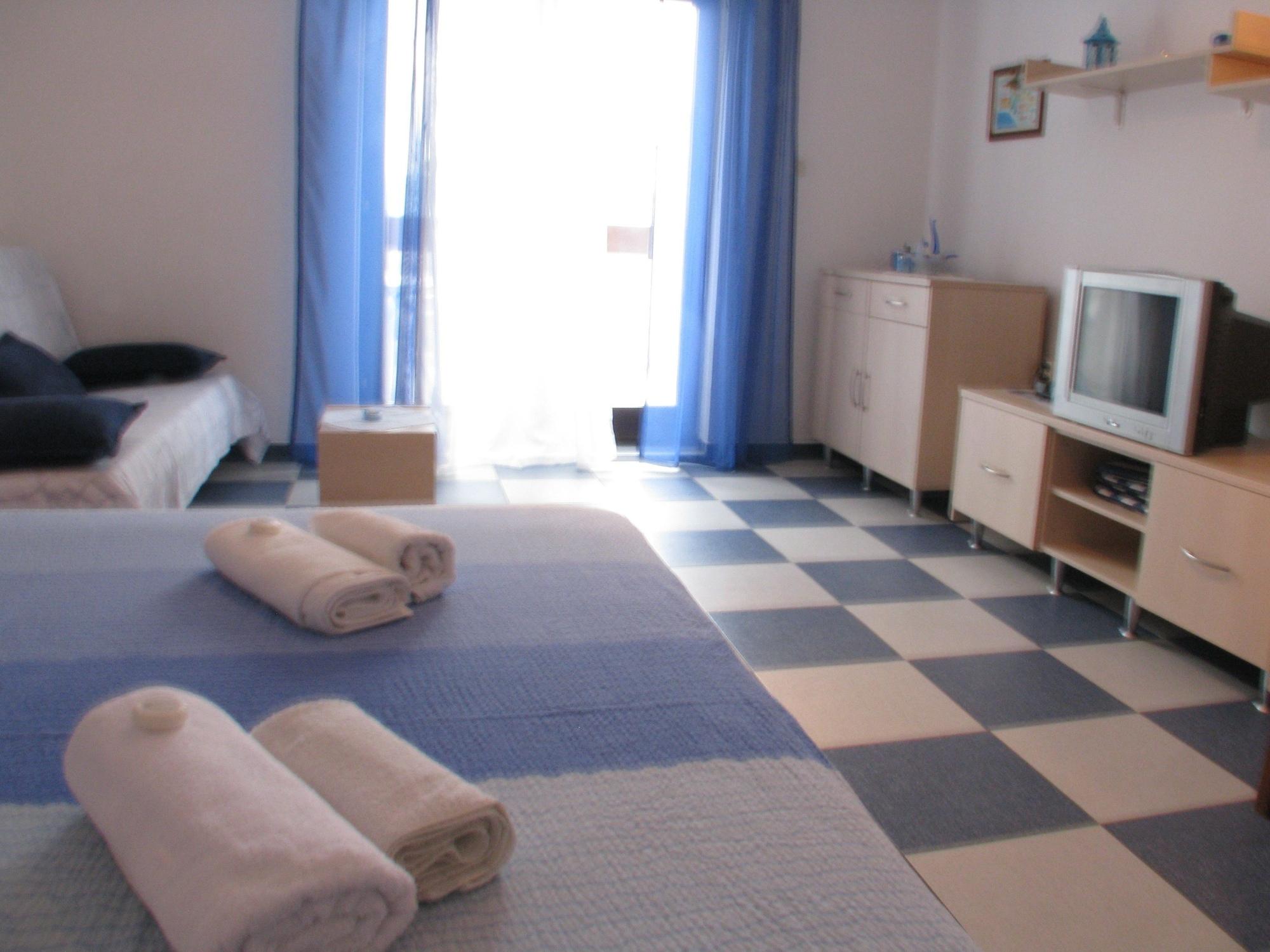 Apartments Srkoc Pinezici  Exterior photo